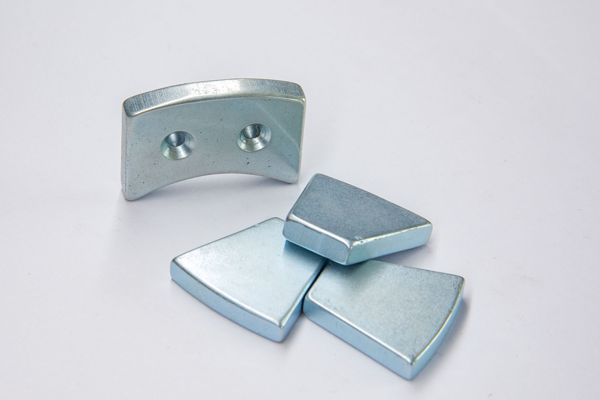 電梯曳引機磁鋼